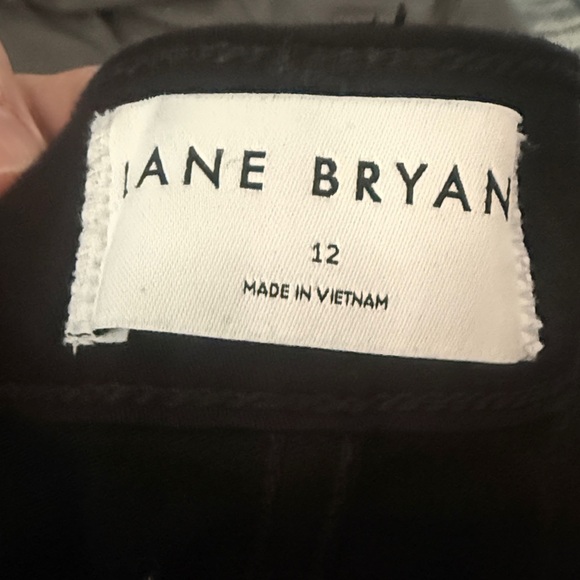 Lane Bryant Signature Fit Sateen Skinny Jean, Black Denim - Picture 7 of 10